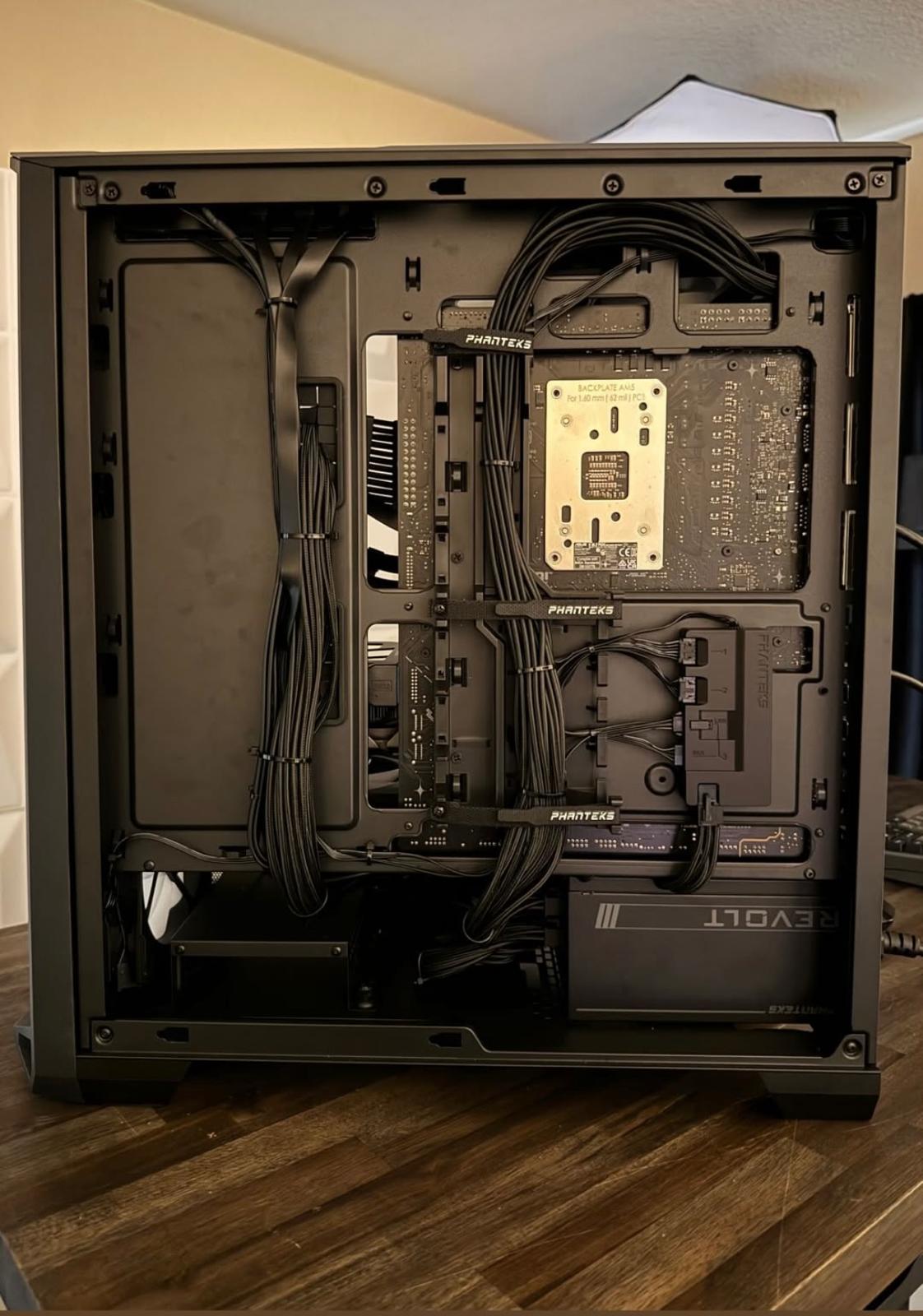 Cable managment, Gestionarea cablurilor într-un PC, organizare curată și eficientă a cablurilor pentru un aspect profesional și performanță optimă